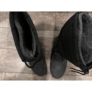 Kamik Tundra Men’s Size 9 Black Tundra Boots Mountaineerp